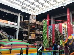 -蒙特利亲子乐园