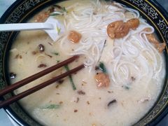 -蔼若春.传承三十年云南菜(金碧公园店)