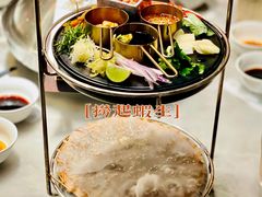 捞起蝦生-禄婶鸡煲·打边炉