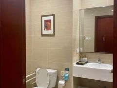 -上海市保健医疗中心