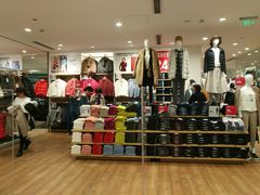 -优衣库(上海虹口龙之梦店)