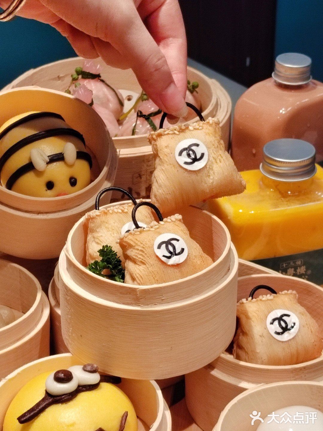 为了大眼仔菠萝包，我愿意来这家店一百次！