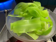 青笋-王家渡火锅店(棕榈泉店)
