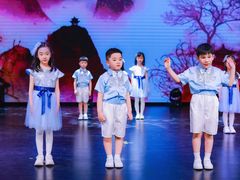 -蓝话筒·少儿成人演讲口才·主持朗诵·戏剧表演(大华第一坊店)