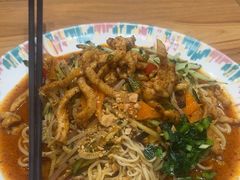 -西部马华清真兰州牛肉面·烧烤夜市(关东店)