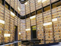 -上海虹桥中心爱琴海亚朵S酒店