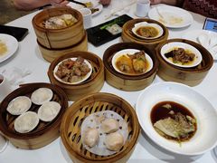 -万龙洲海鲜(大兴绿地缤纷城店)