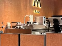 -M Stand(深圳龙岗万科广场店)