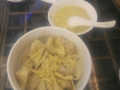 -笑来喜馄饨小笼工坊店(湖滨街店)