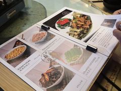 -刘姐啤酒鱼民族演艺餐厅(西街总店)