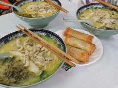 -明呈黄鱼面馆(斜土路店)