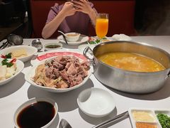 招牌松茸清汤底-洋房火锅(新天地店)