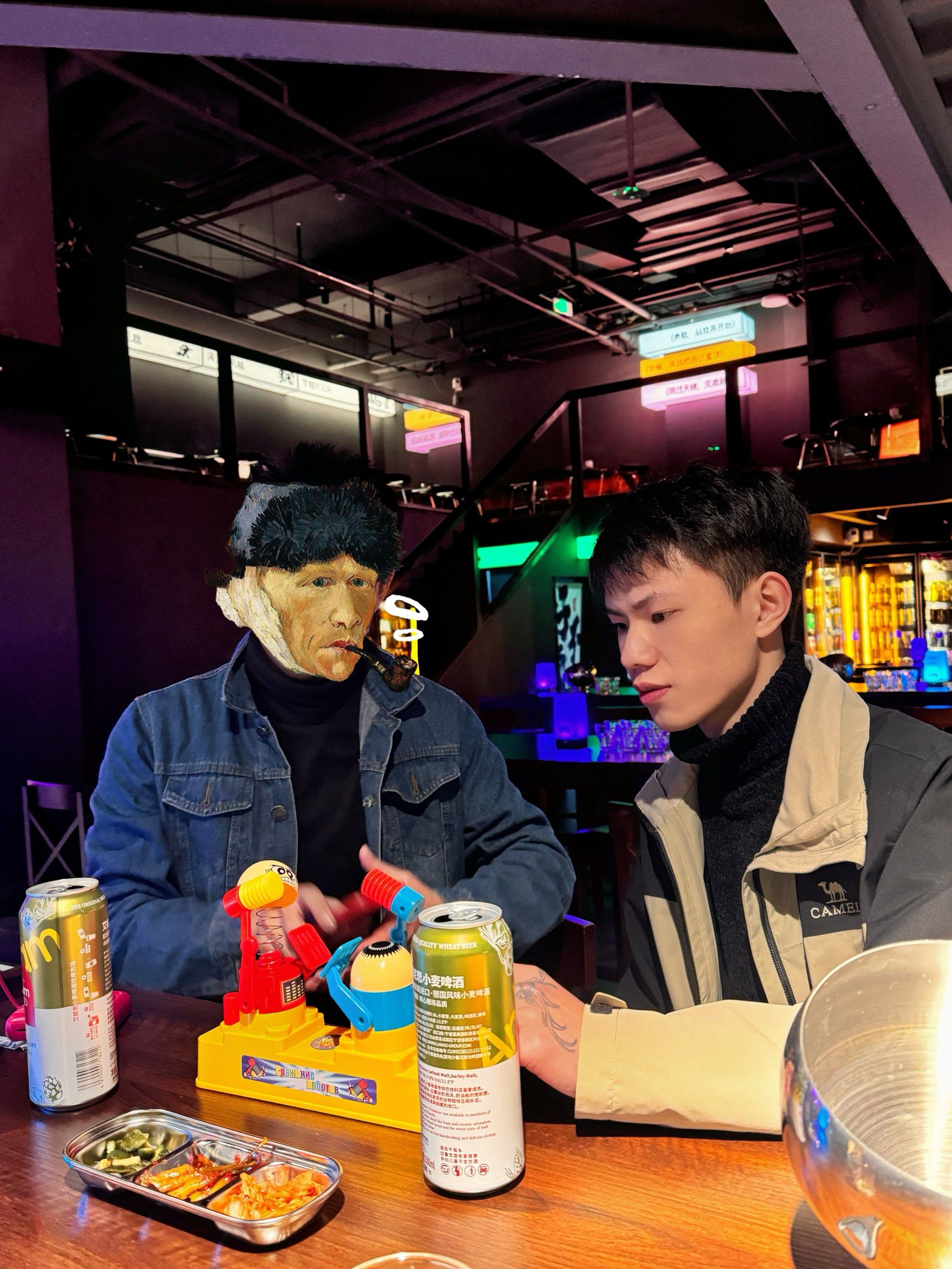 成都真有酒吧老板长这么帅的?