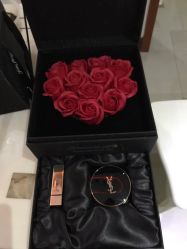 -YVESSAINTLAURENT