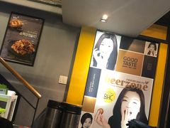 -BHC炸鸡(明洞总店)