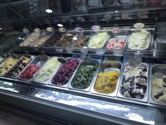 -坤思特1688咖啡(五洲花城店)