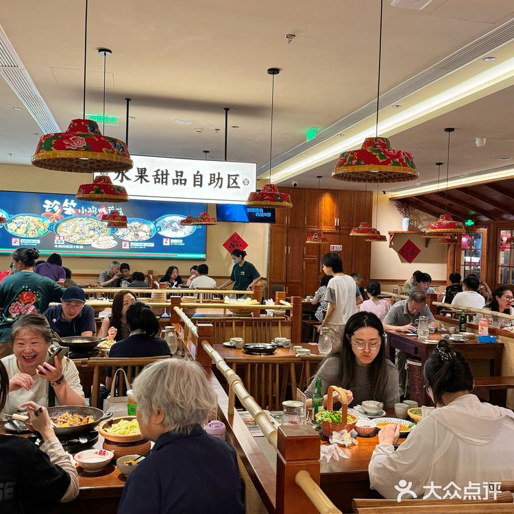 上海也有了！！Labubu馒头铁锅炖…