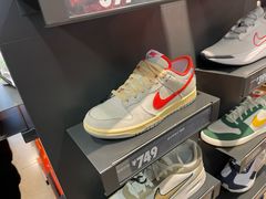 -NIKE上海青浦优选体验店