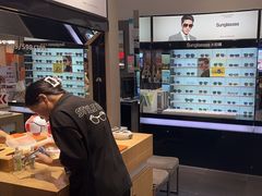 -LOHO眼镜(九亭金地广场店)