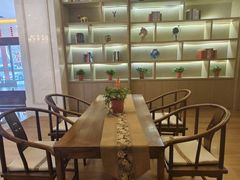 -维也纳国际酒店·西京医院胡家庙地铁站店