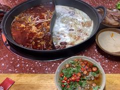 -赵美丽·重庆社区火锅·直营店(火车东站·中豪国际店)