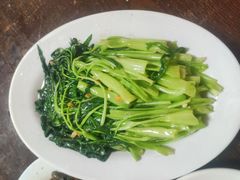 -胶己人餐馆(珠江路美食街店)