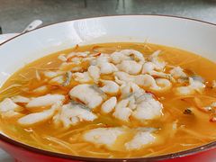 酸菜鱼-卯火锅(人和协信店)