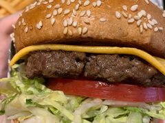 -The Habit Burger Grill 哈比特汉堡(复兴soho店)