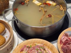 -煲王粤菜餐厅(中侨中心店)