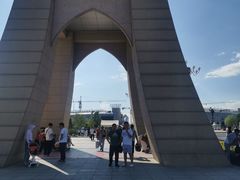 -霍尔果斯国门景区