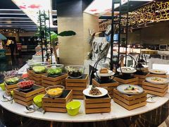 -西安绿地假日酒店