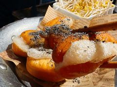 -宽板凳老灶火锅(台湾街店)