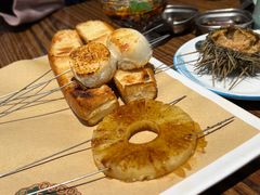 -蚝堡海鲜·威海菜·海肠捞饭·烧烤·亚洲吃蚝公司(幸福门店)