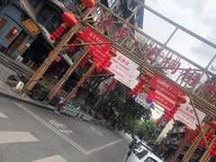 -泡桐树街