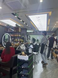 -藤野造型烫染·漂发