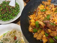 -聚鑫朋酸菜肥肠(文艺路口店)