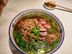 -镇南锅盖面馆(解放路店)