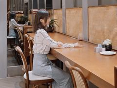 -上海虹桥祥源希尔顿酒店