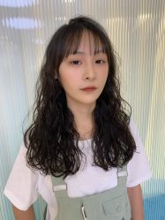 -虫二·专注健康烫染沙龙