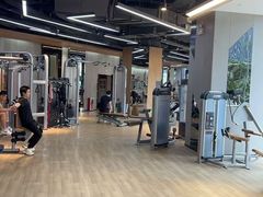 -威克健身游泳(万菱汇店)