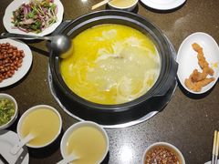 -蜀中吴养生板栗鸡(会展店)