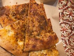 -纳鲁孜·新疆特色餐厅(上海悦荟广场店)