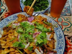 -壹阁胡羊焖饼(特色小吃街店)