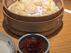 -馋三尺蟹粉小笼(人民广场店)