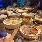一直馋云南的这一碗，没想到跟跟着本地人推荐在长沙吃到了！