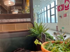 -野山舂·贵州现舂酸汤火锅(鸿通城店)