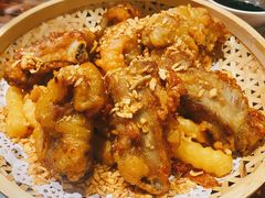 金牌蒜香骨-老广酒楼(樱花店)