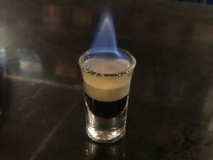 -Mx.cocktail bar