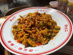 -炉小二铜锅牛蛙•川湘菜(三里屯店)