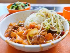 红烩牛肉饭-北京大学-学五食堂